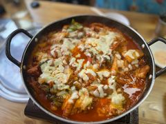 -亲昵春川鸡排(韩国美食街店)