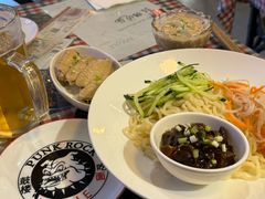 -鼓楼吃面·肉啃肉(南锣鼓巷店)