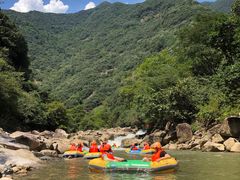 -雅鲁激流探险漂流