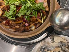 -胡须佬鸡煲四季火锅店(石厦西村直营店)