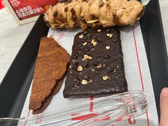 -HOT CRUSH趁热集合·现烤面包(环球港店)