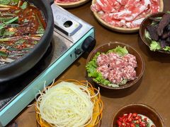 -黔有有贵州酸汤夺夺粉火锅(五味十字店)
