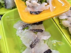 -养牛邓·潮汕牛肉海鲜自助火锅(广州店)
