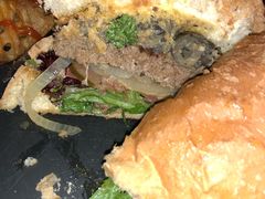 -HIGH FIVE哈福手工汉堡(桂林路店)