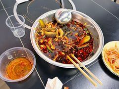 -周良天山牛杂城(天山路总店)