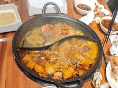 -香逸山自助火锅