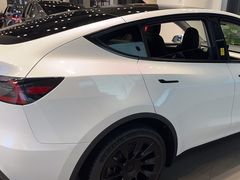 -TESLA 特斯拉(上海太古汇体验店)