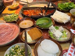 -赵美丽·重庆社区火锅·直营店(火车东站·中豪国际店)