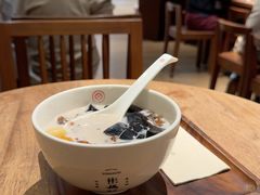 -彬媽糖水(侨鑫国际店)