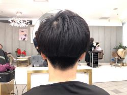 点击看大图 -八佰伴8008星级形象店