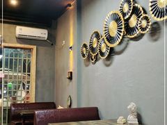 卡座-婉泰·特色小吃·舂鸡脚(告庄二店)