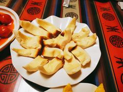 -吉祥圣雪藏餐