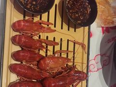 -肥肥虾庄·金牌油焖大虾(汉口城市广场店)