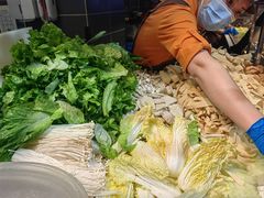 -胖东来生活广场(健康路店)