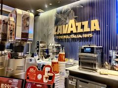 -LAVAZZA拉瓦萨咖啡(中航城君尚购物中心店)