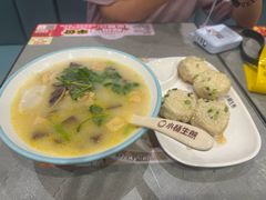 -小杨生煎(白玉兰广场店)