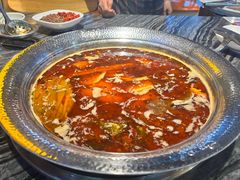 -老船舫·现做活鲜鱼馆(东郊记忆店)
