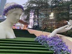 -中航城君尚购物中心