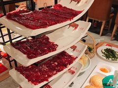 -左庭右院鲜牛肉火锅(环球港店)