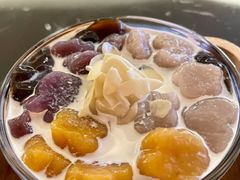 芋圆仙草配白豆沙-Let's Taipei 非常烘焙(太古里店)