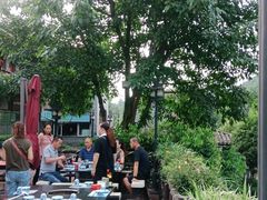 -楠柏弯休闲山庄(梨花溪店)