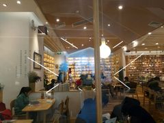 -猫的天空之城概念书店(印象城购物中心店)