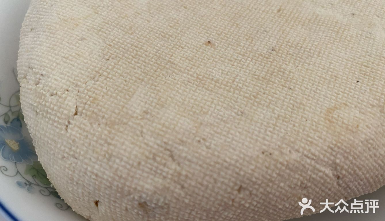 麻辣烫呀 麻辣香锅呀 酸辣粉呀 开口笑呀 枣糕呀