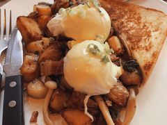焗马铃薯块-Common Table · Brunch & Coffee