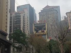 -白象居