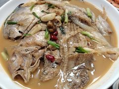 -健跳小海鲜(人民路店)