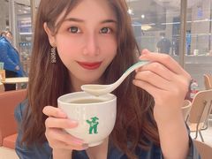 -老乡鸡(上海白玉兰广场店)