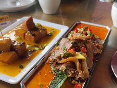 -隔壁老王·家常云南菜(花巷店)