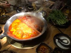 台式麻辣锅-湊湊火锅·茶憩(杭州湖滨银泰in77店)