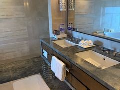 -舟山希尔顿酒店