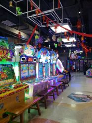 点击看大图 -嗨翻Hi-Fun竞技主题乐园·蹦床团建生日聚会(五棵松华熙店)