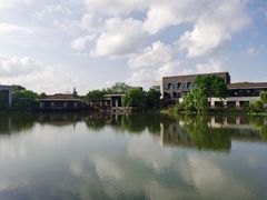 -上海怡沁园度假酒店