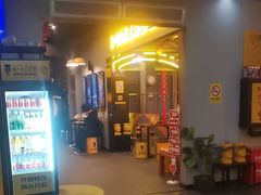 -荒岛实景沉浸密室(江汉路1店)