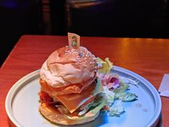 -鲨鱼美式餐厅酒吧Sharky