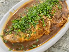 四明湖鱼头-品雅轩农家乐