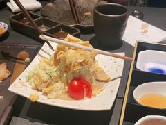 -铭牛烧肉·和牛海鲜自助(高新月牙湖店)
