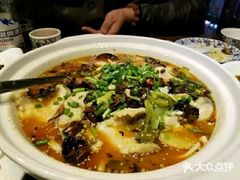 -宣威山野人家·云南菜·菌火锅(金碧店)
