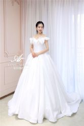 -LOVE SHINE婚纱·红鼎庄龙凤褂·妈妈装定制