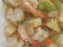 -世鸿大酒店(宁德站店)