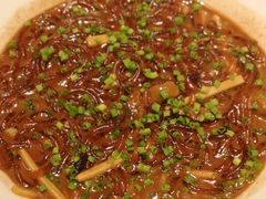 沙蒜烧豆面-荣轩(新荣记环球金融中心店)