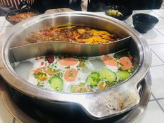 -俭让佬妈现卤串串(温江总店)