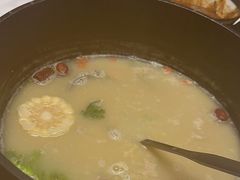-汤宴·参须肚包鸡(南京路店)