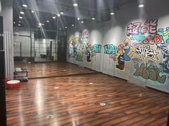 -小力量少儿街舞梦工厂