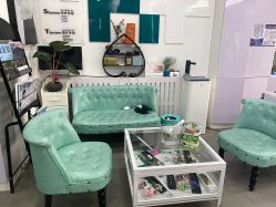 -黑奥秘脱发白发中心