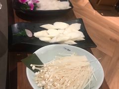 -捞王锅物料理(上海世茂广场店)