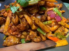 -炭舍干锅·烤鱼(扬名广场店)